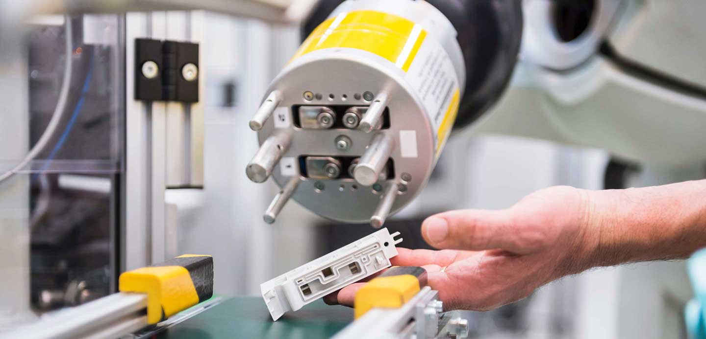 Protect: Manage your risks | Business Banking | HSBC Europe