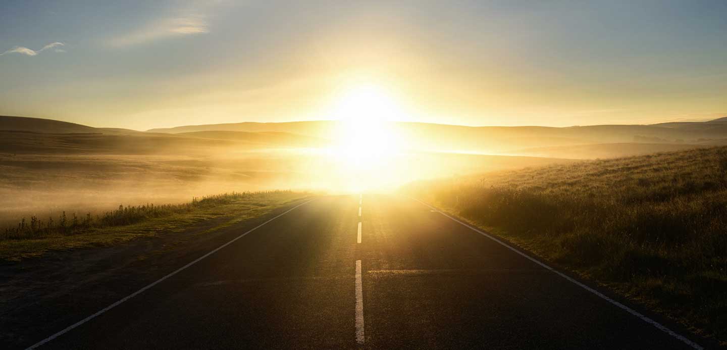 rising sun for global economics header image rising sun for global economics header image